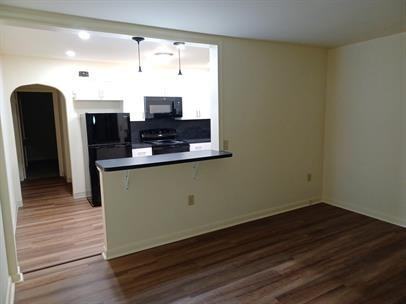 Areba Avenue Apartments - Photo 2 of 8