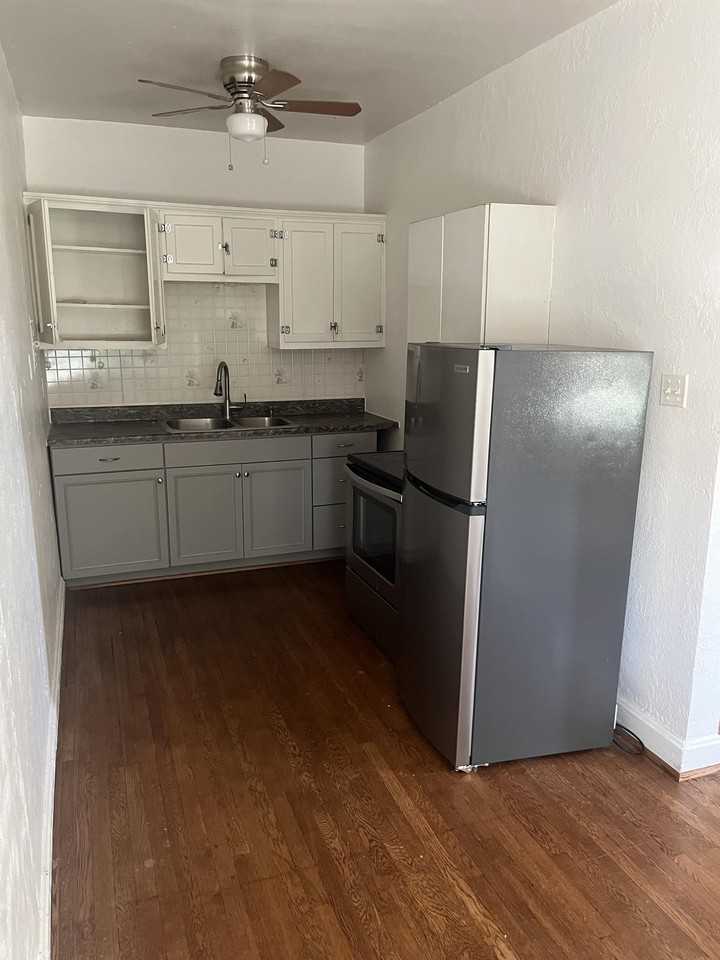 31 East Otterman Street - Photo 2 of 7