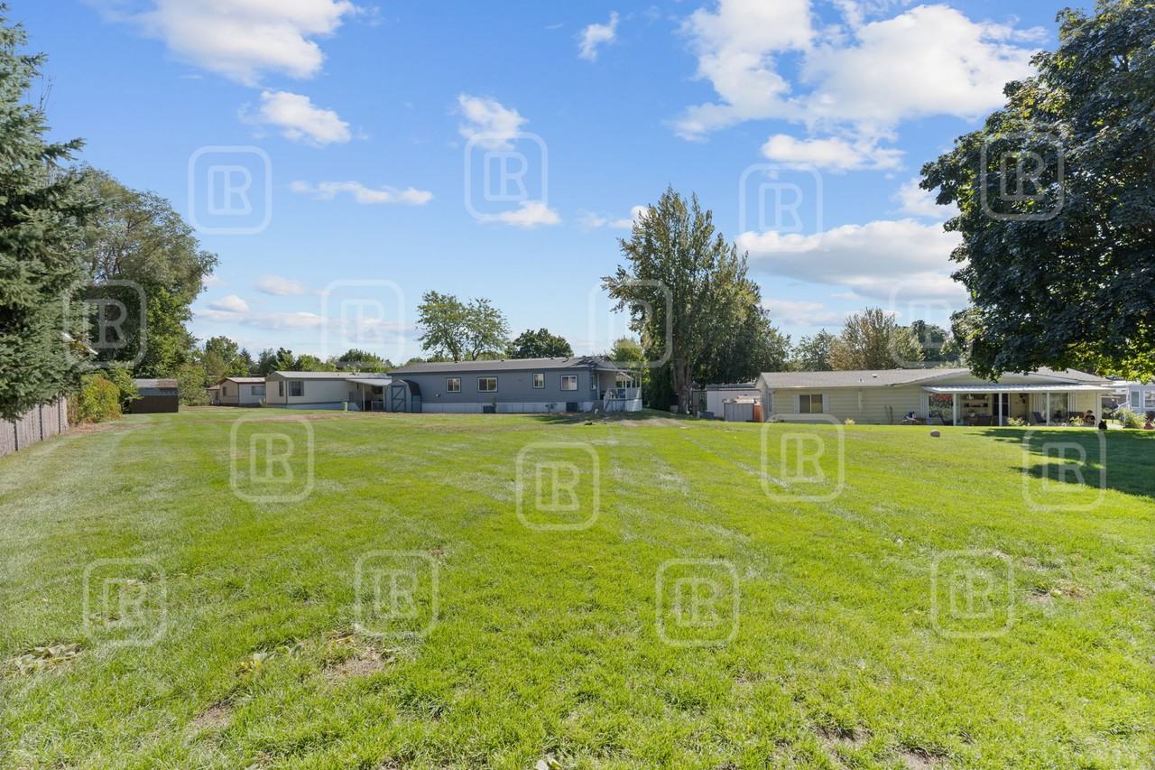 DR - 7800 East Alki Avenue - Circle J Mobile Home Park - Photo 4 of 13