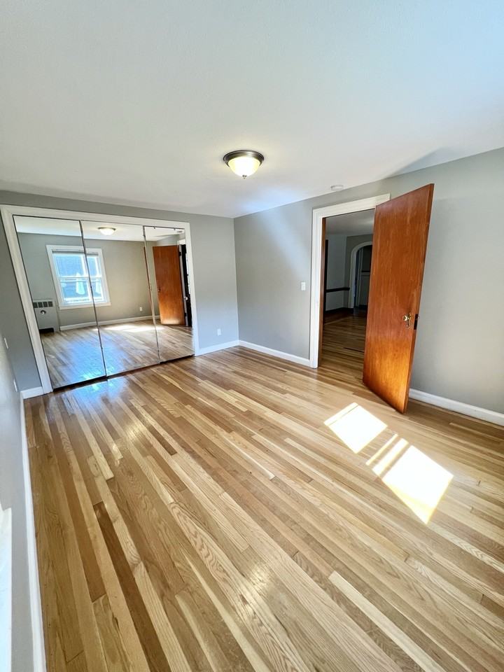 70 Lyman Street - Photo 5 of 23