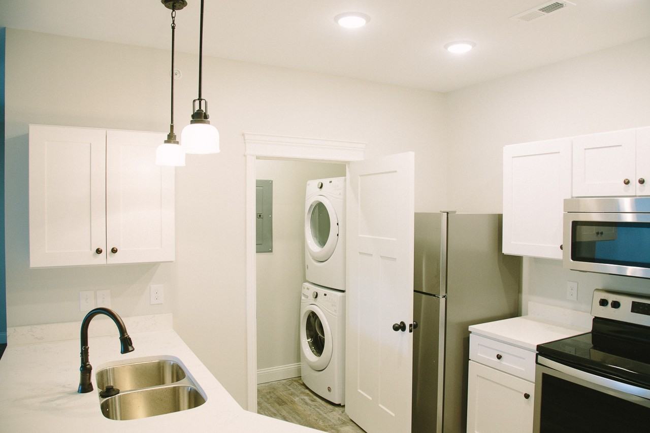 Lexington Av-260 - Photo 2 of 13