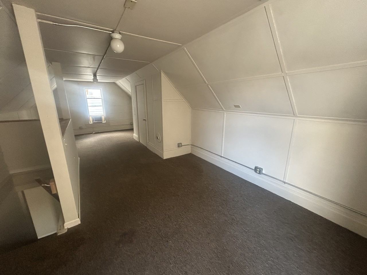 104 3rd Street, Apt 4, Morgantown WV 26505 - Photo 2 of 3