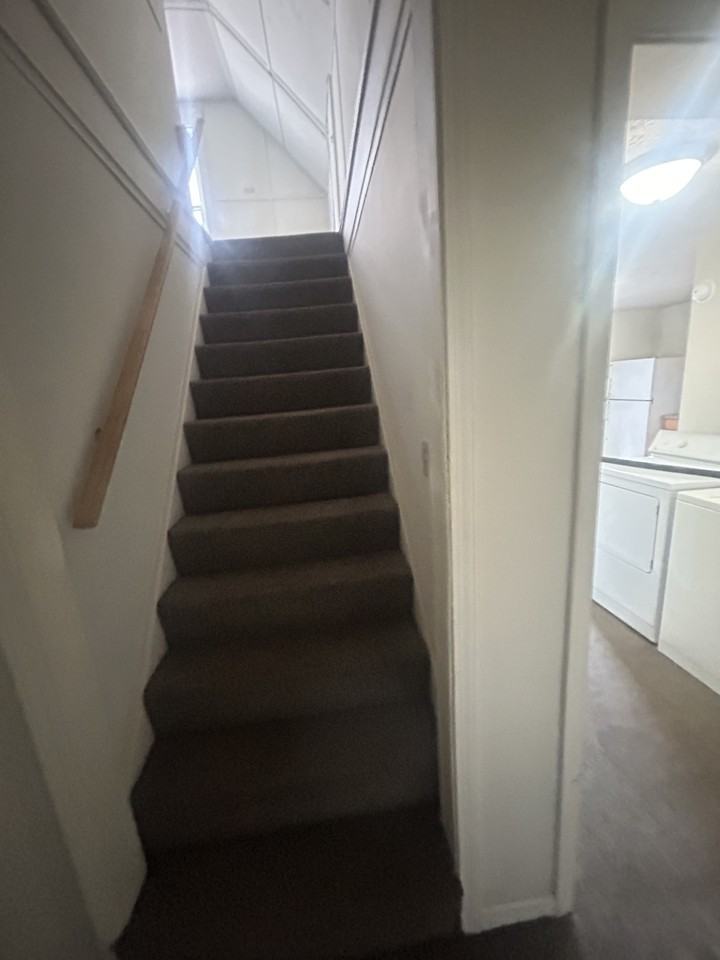 104 3rd Street, Apt 4, Morgantown WV 26505 - Photo 3 of 3