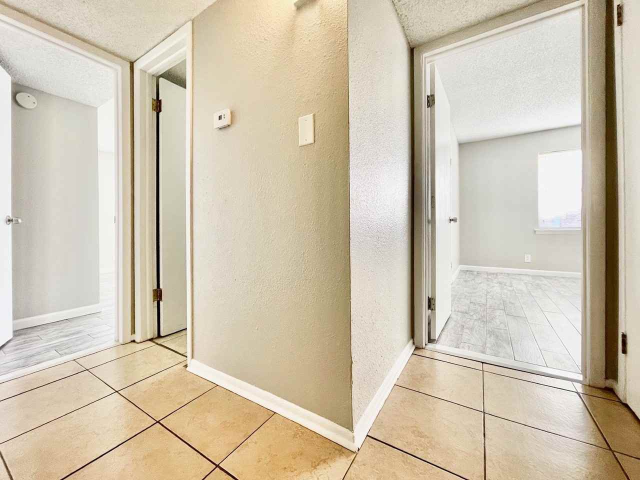 Briarwood Village Apartments - Photo 7 of 50