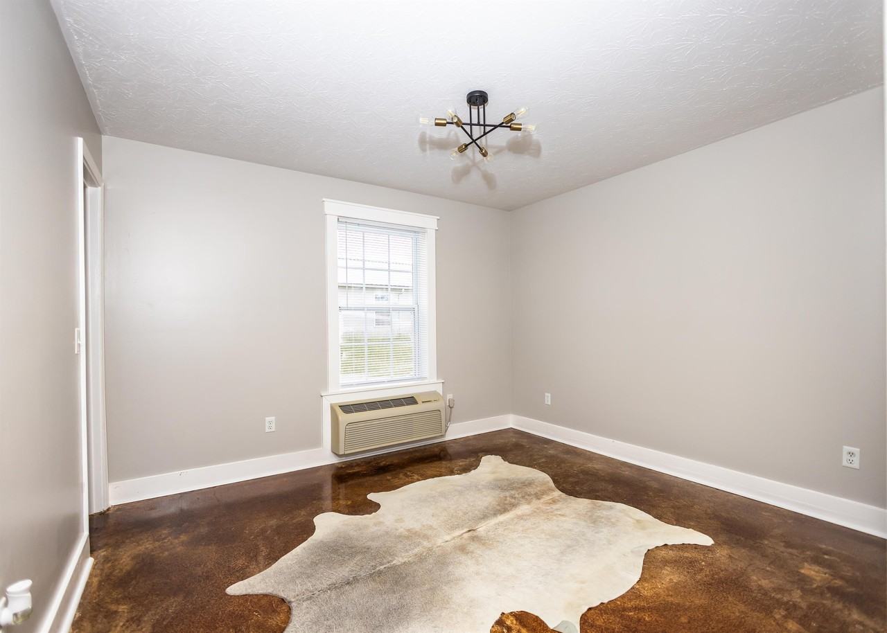 The Grasslands - Photo 7 of 30