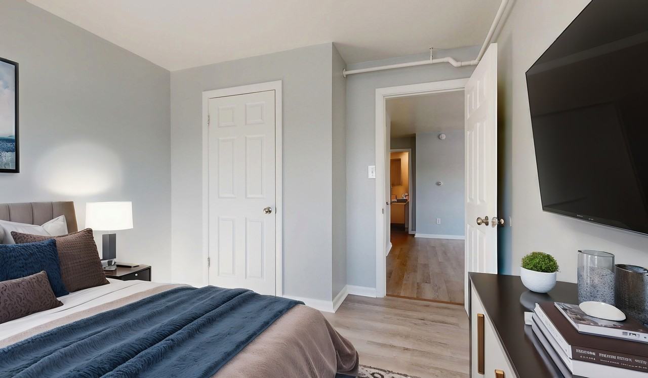 3 Island Avenue - Photo 4 of 24