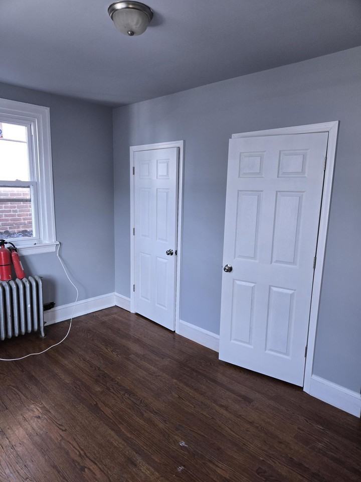 7606 Ogontz Avenue - Photo 4 of 5