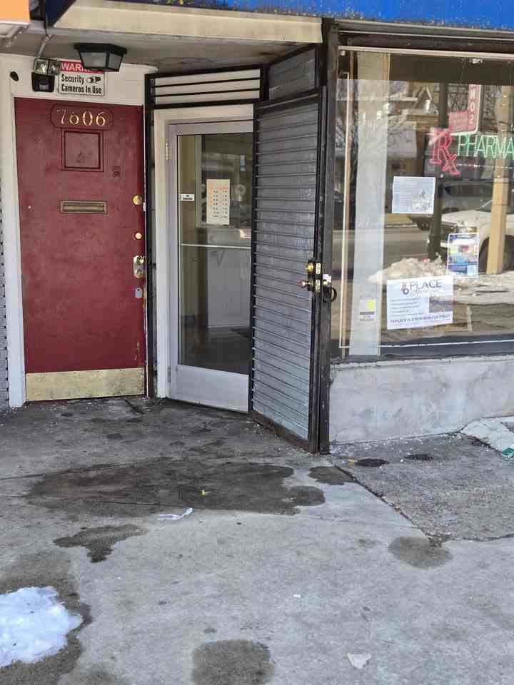 7606 Ogontz Avenue - Photo 5 of 5