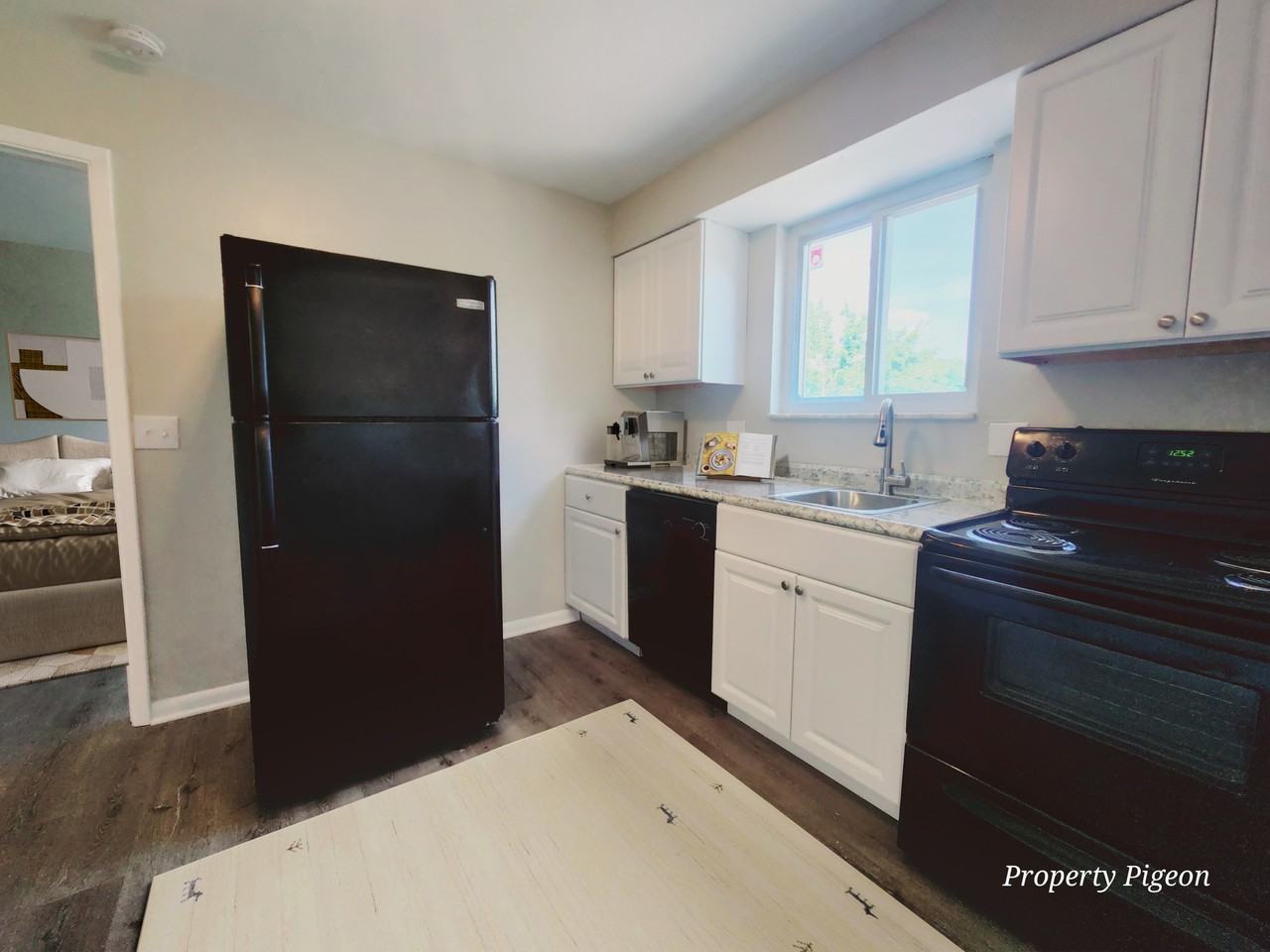 3021 Westwood Northern Boulevard - Photo 3 of 8