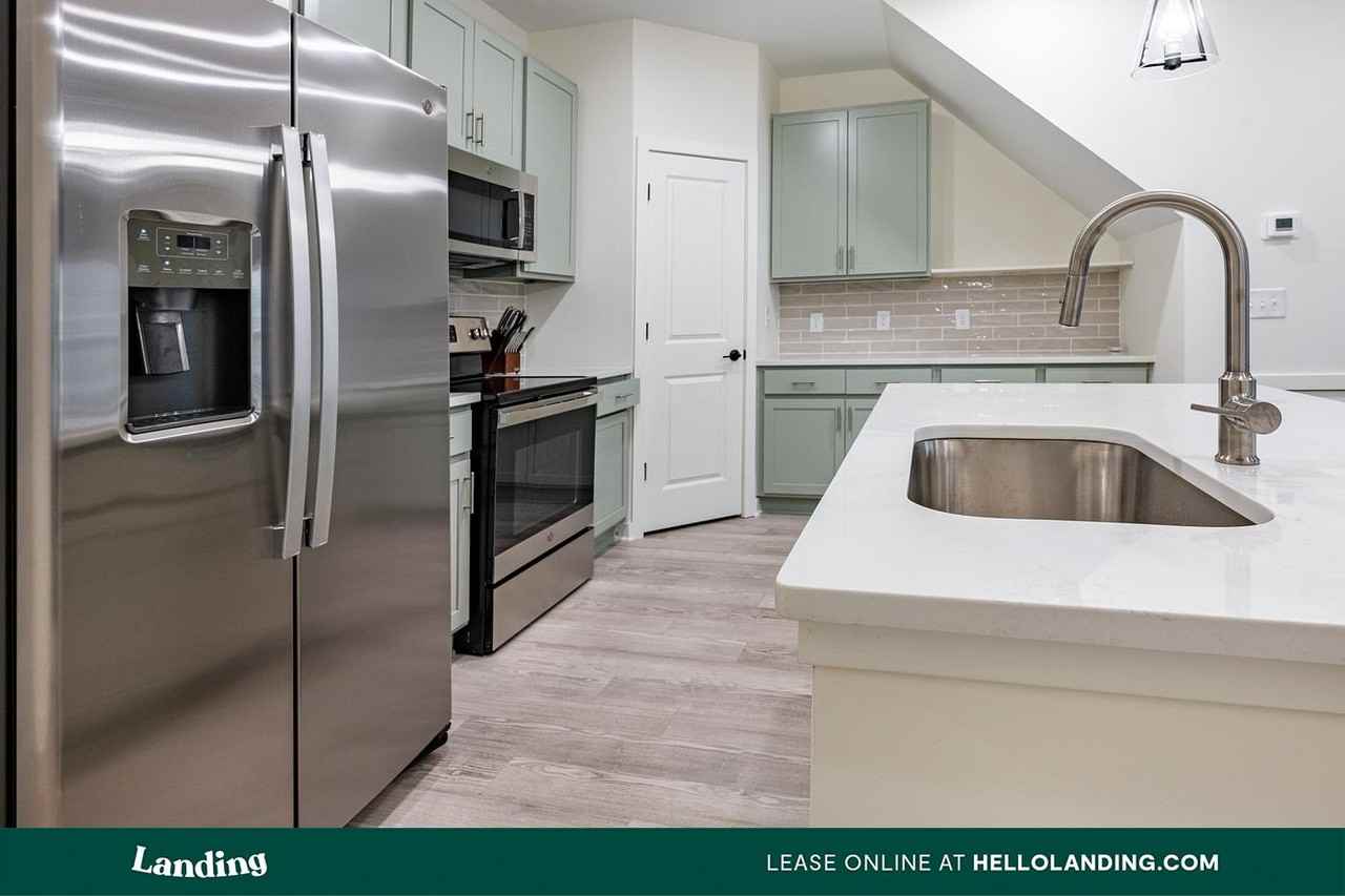 2626 Goose Is Dr - Photo 5 of 50