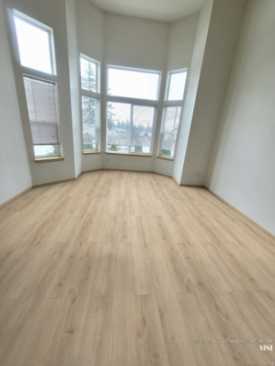 City Suites - Photo 2 of 8