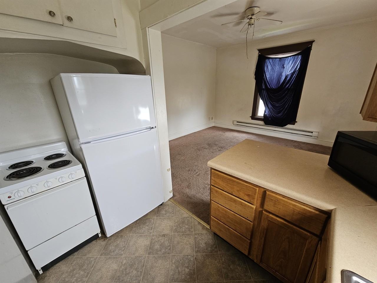 401 Wheeling Avenue - Photo 6 of 11