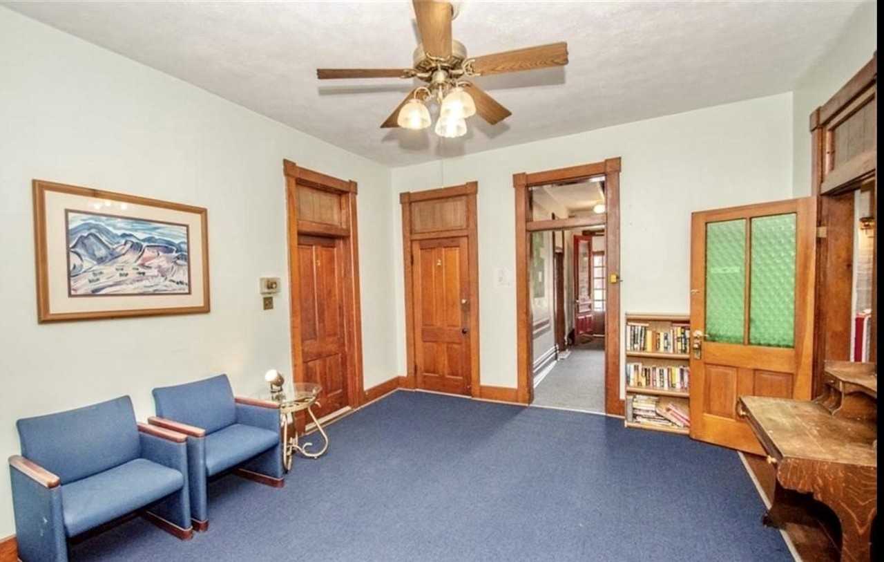 325 N Barron St (HHELLC) - Photo 7 of 13