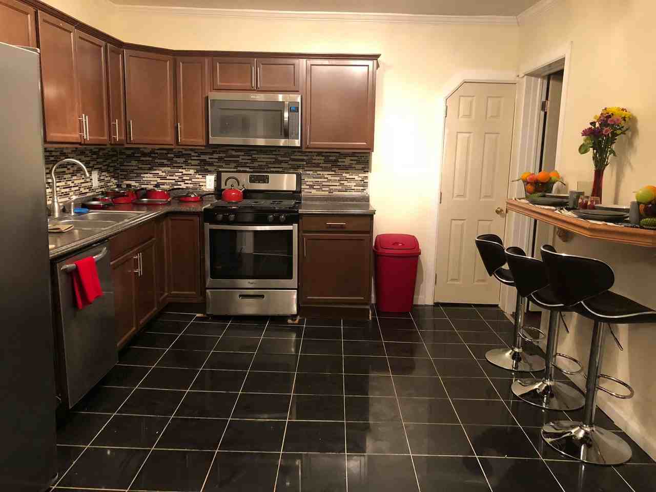 109 Ashworth Pl - Photo 6 of 22