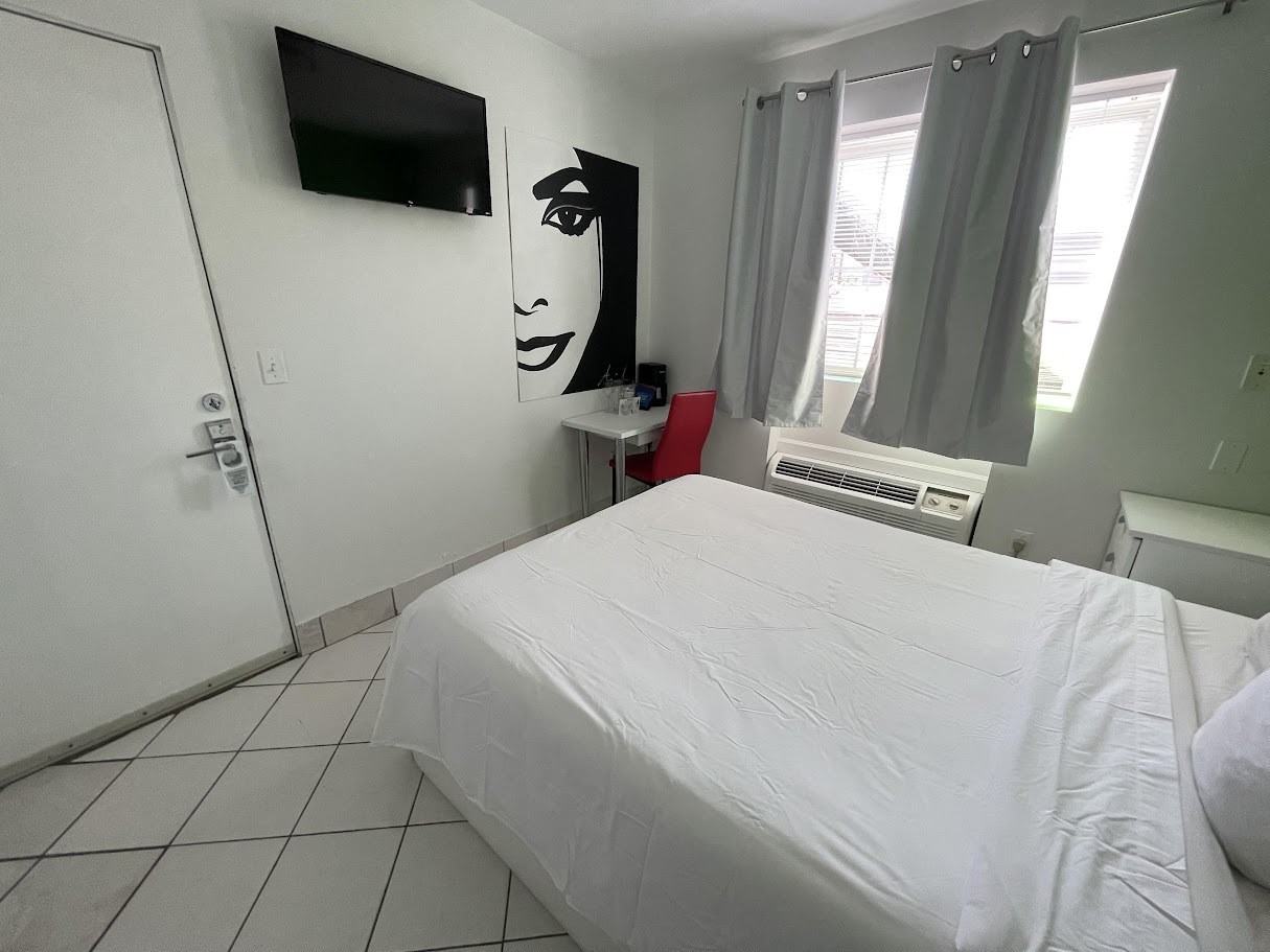 63 De Pasquale Avenue - Photo 3 of 35