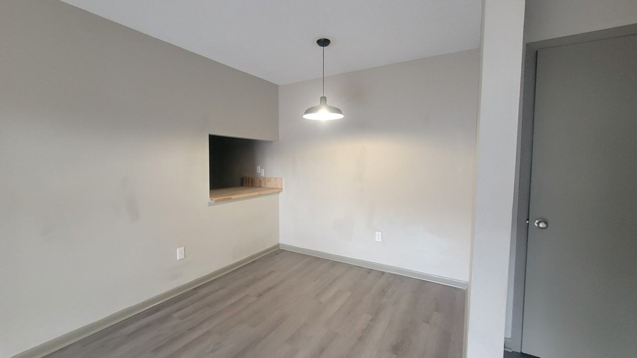 1704 Anderson Street - Photo 4 of 35