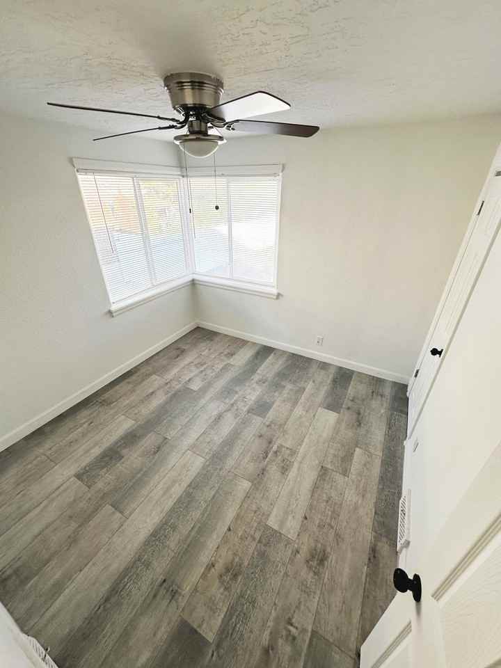 Provo 8 Plex - Photo 6 of 28