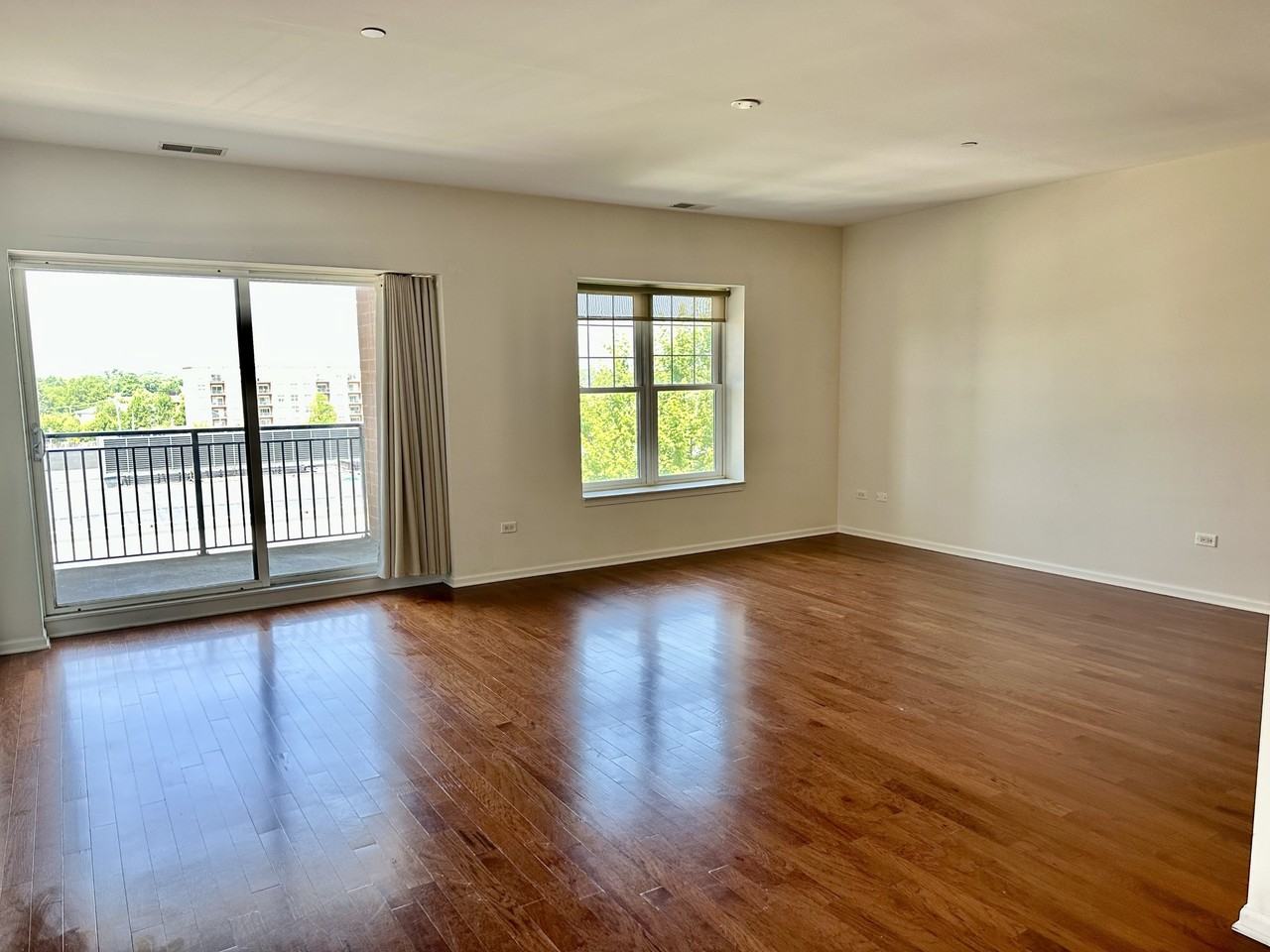 5100 West 96th Street - Photo 3 of 19