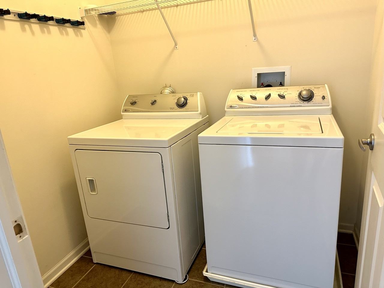 5100 West 96th Street - Photo 4 of 19