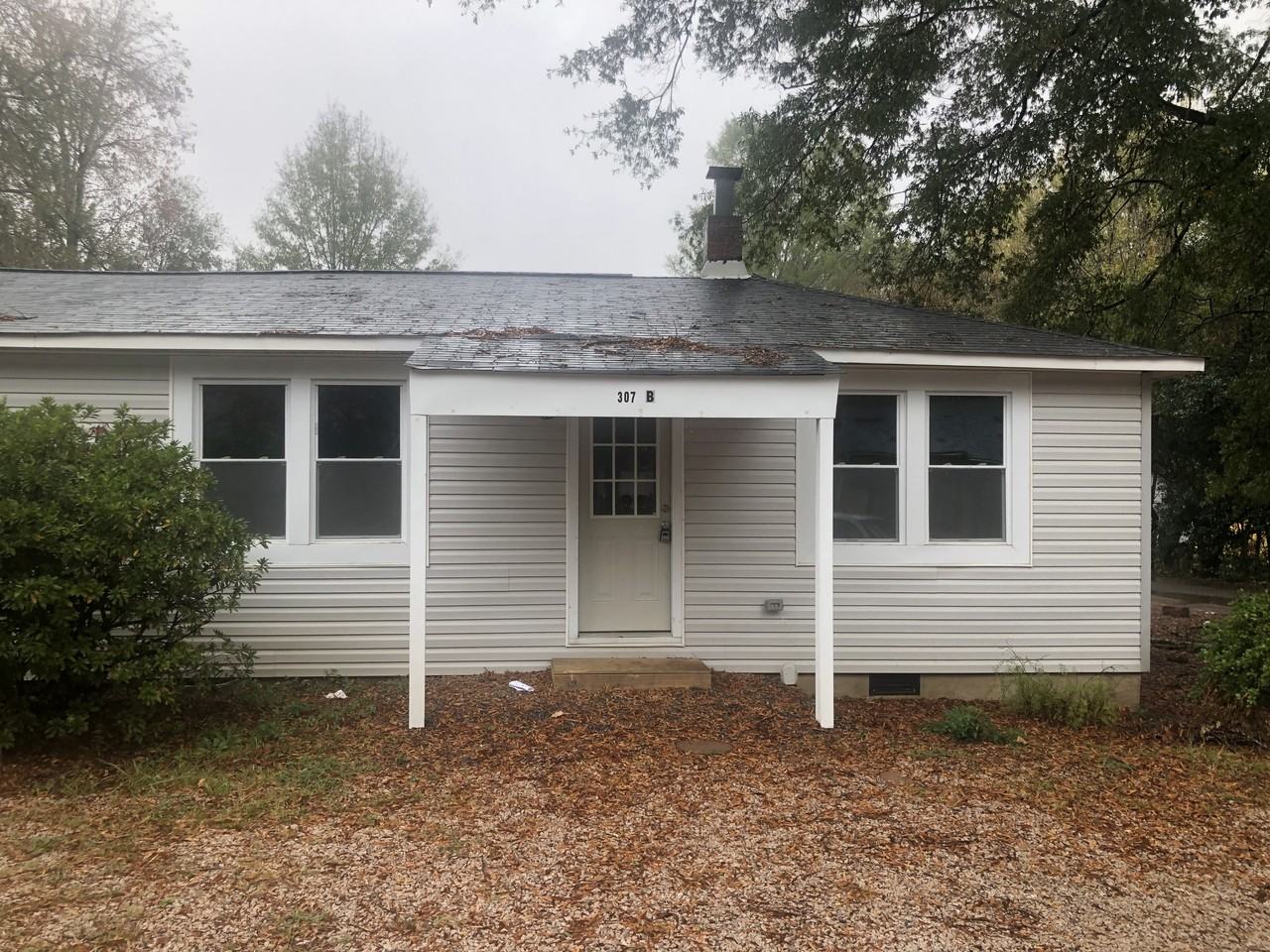 307-B Hall Street - Photo 2 of 2