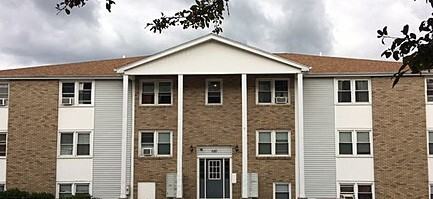 680 North Main Street - Photo 3 of 5
