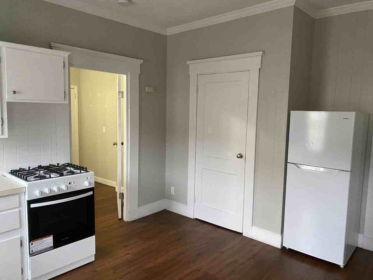 107 Winter Street - Photo 2 of 4