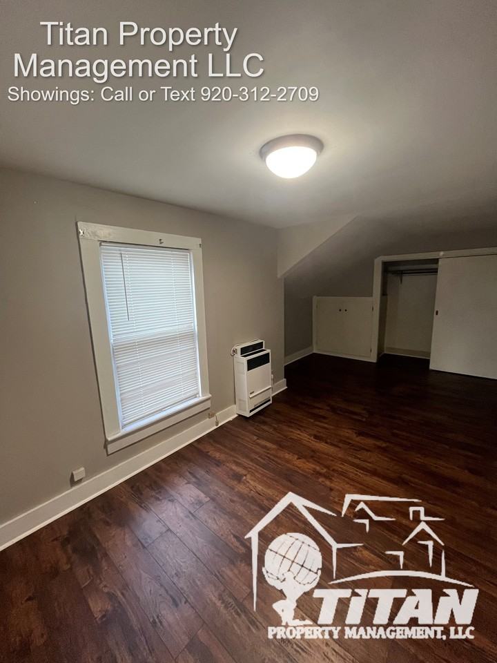 326 W 6th Ave #A - Photo 2 of 12