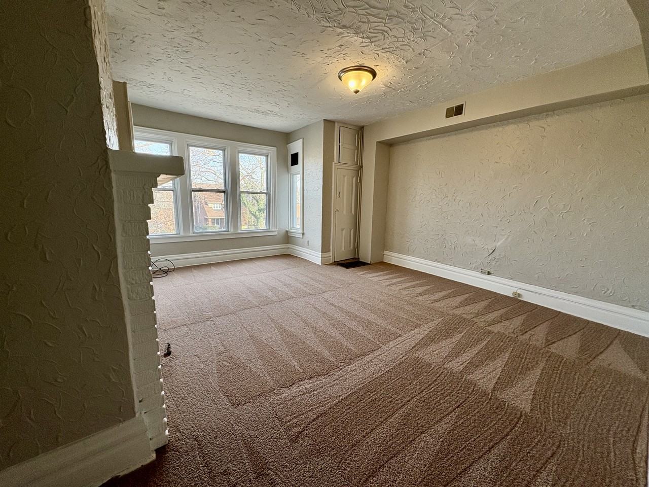 7040 Penn Ave #2 - Photo 5 of 9