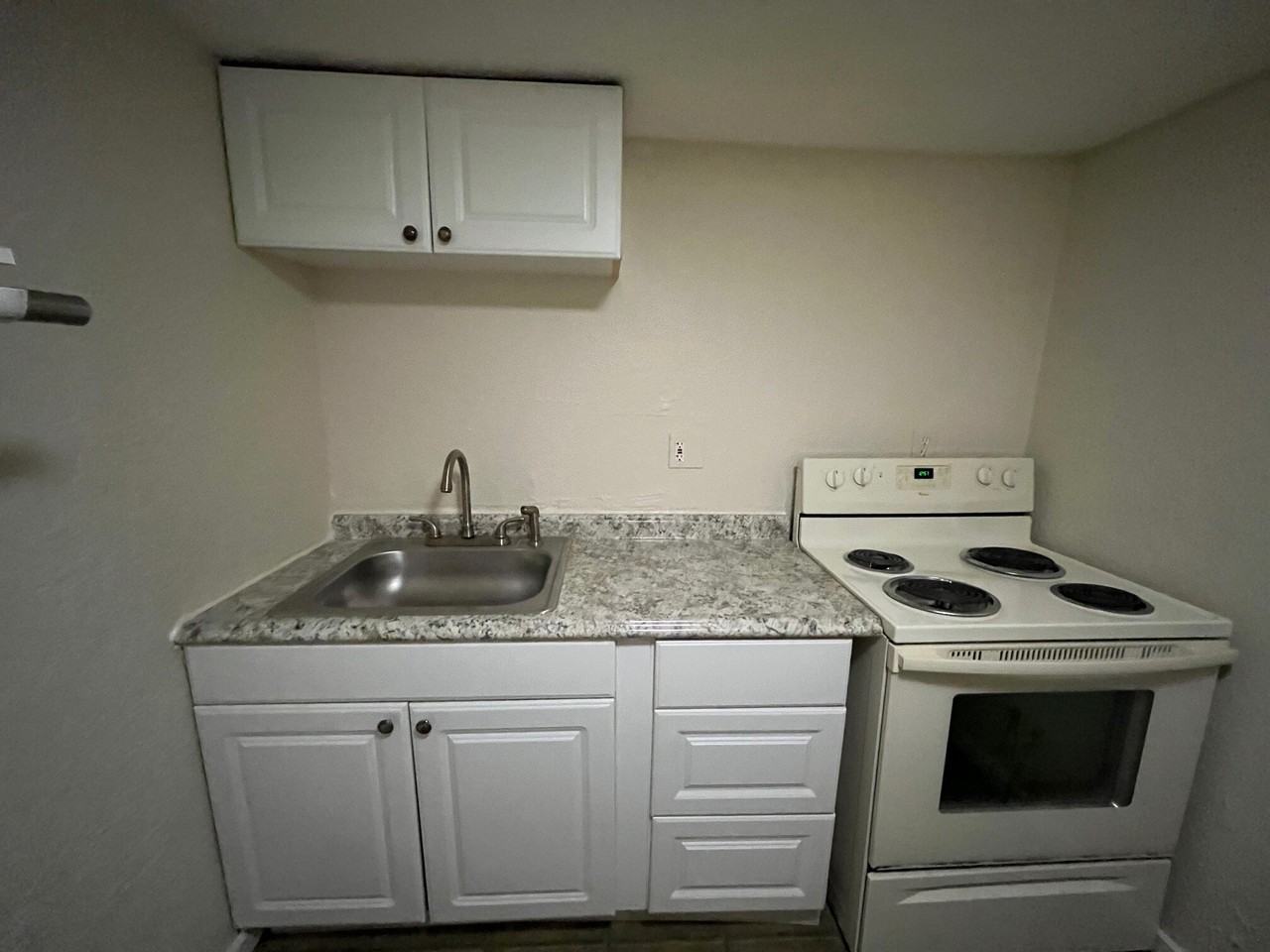 500 N Negley Ave #16 - Photo 5 of 18