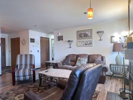 featured image of 380 E 11th Ave #1