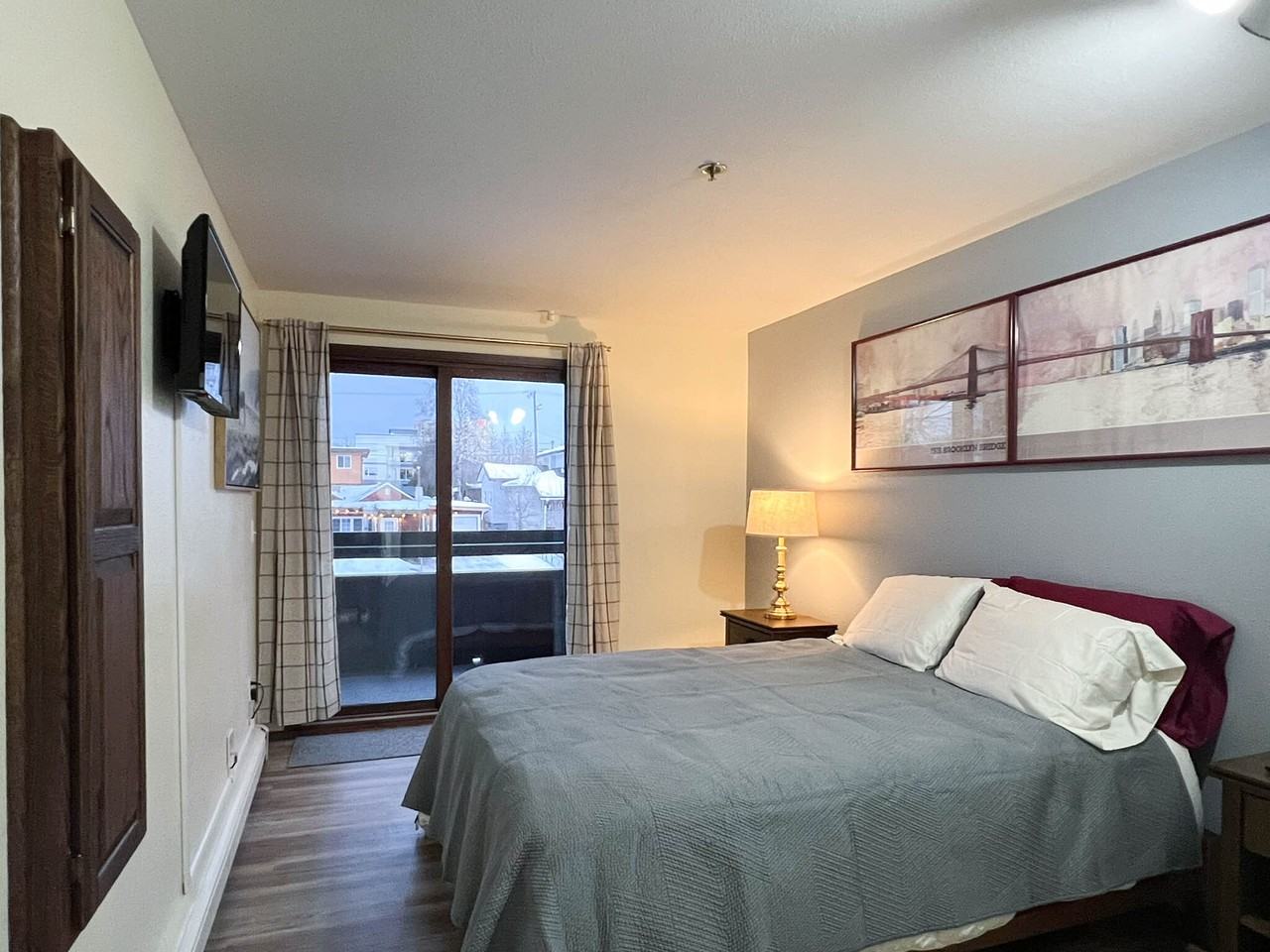 380 E 11th Ave #1 - Photo 2 of 25