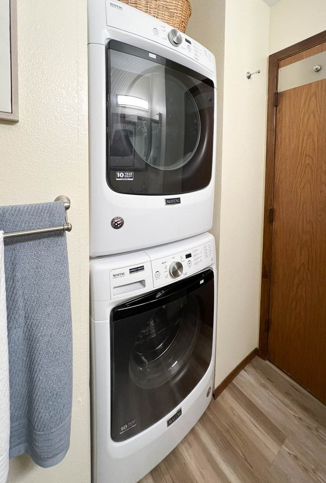 380 E 11th Ave #1 - Photo 6 of 25