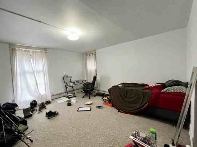 215 N Pinckney St #215-4 - Photo 4 of 14