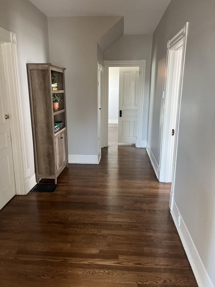 112 N Maple Ave #1 - Photo 3 of 15