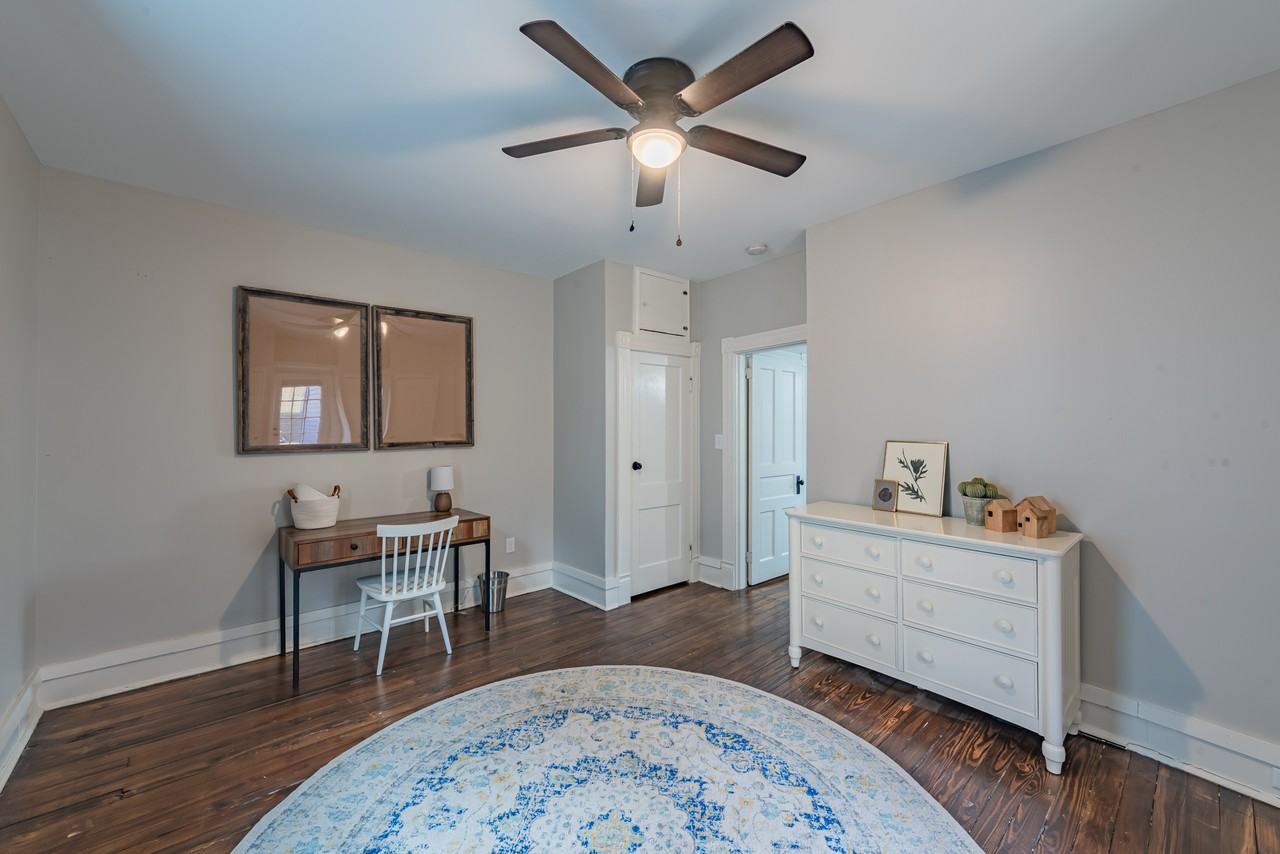 112 N Maple Ave #1 - Photo 4 of 15