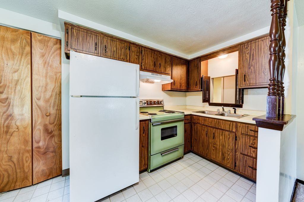 125 Freeport St #1