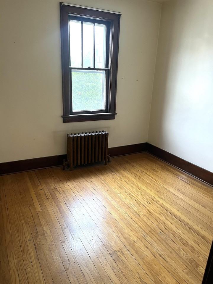 540 Brinton Ave #2 - Photo 6 of 11