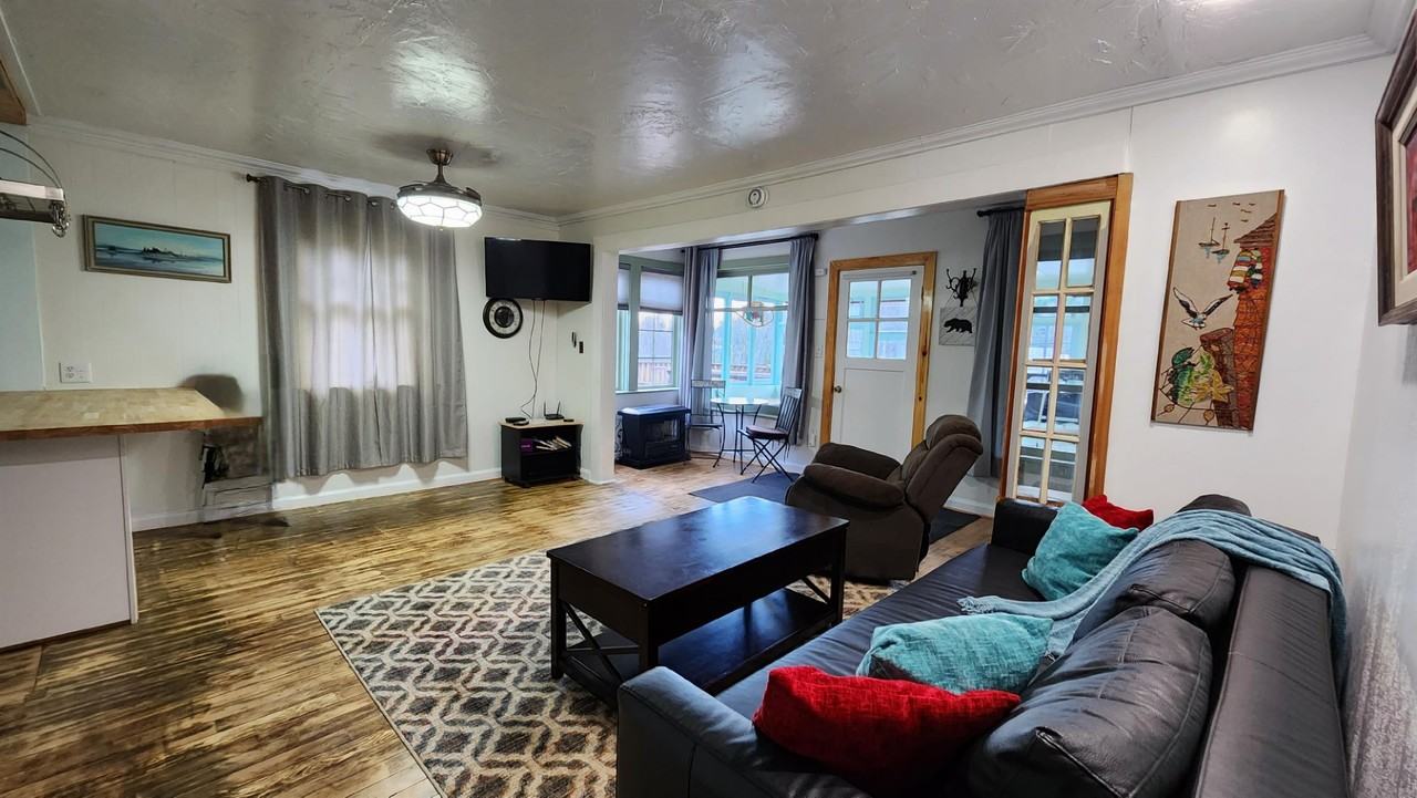 122 Bear Cove #14043979 - Photo 4 of 32