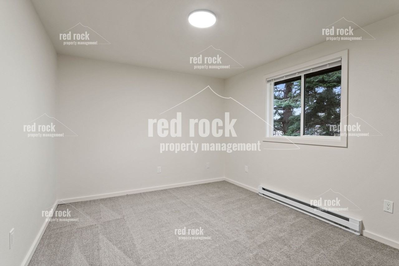 4207 N Abbey Rd #3 - Photo 2 of 17