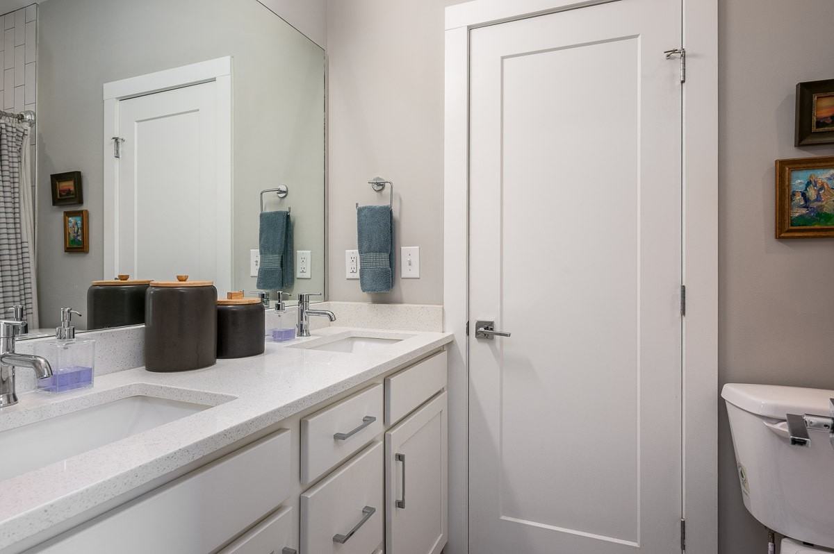 1618 12th Ave N - Photo 3 of 50