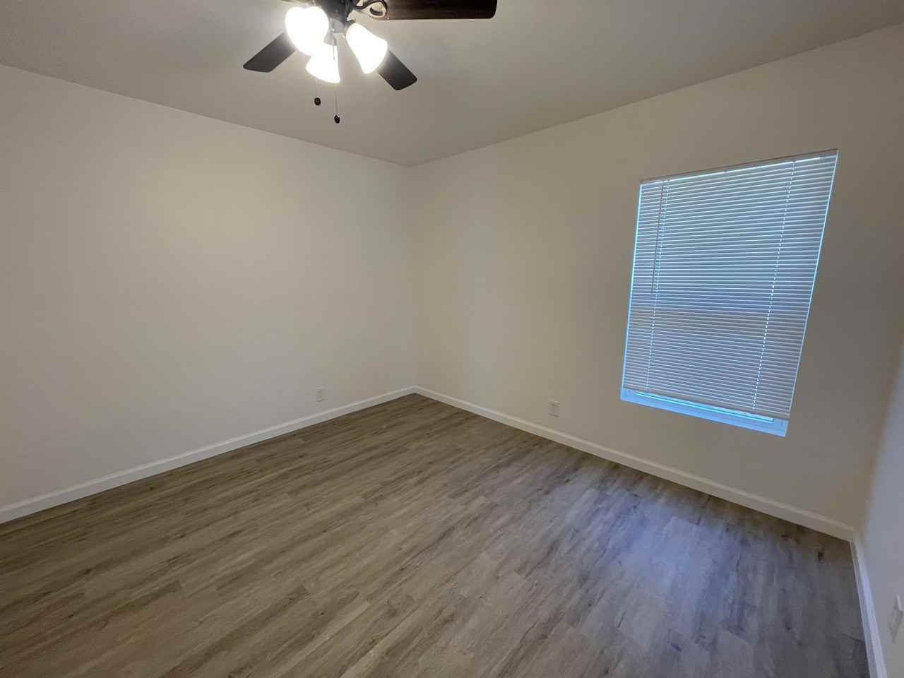 10317 Andover Dr - Photo 7 of 16