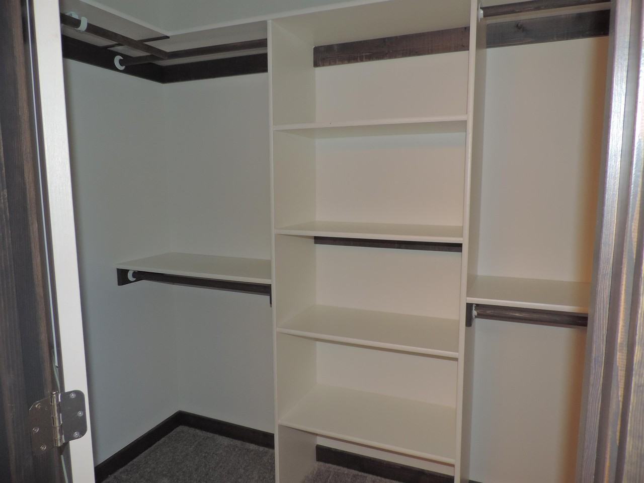 Rugged Creek Ave - Photo 4 of 18