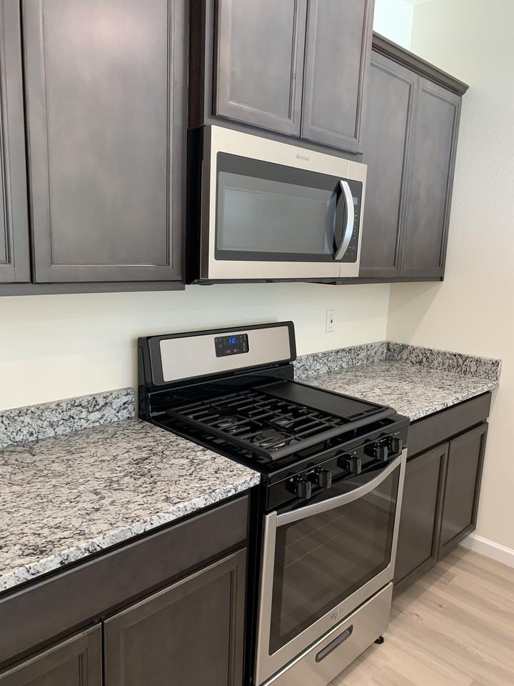 35 Ne 134th Pl #1 - Photo 3 of 21