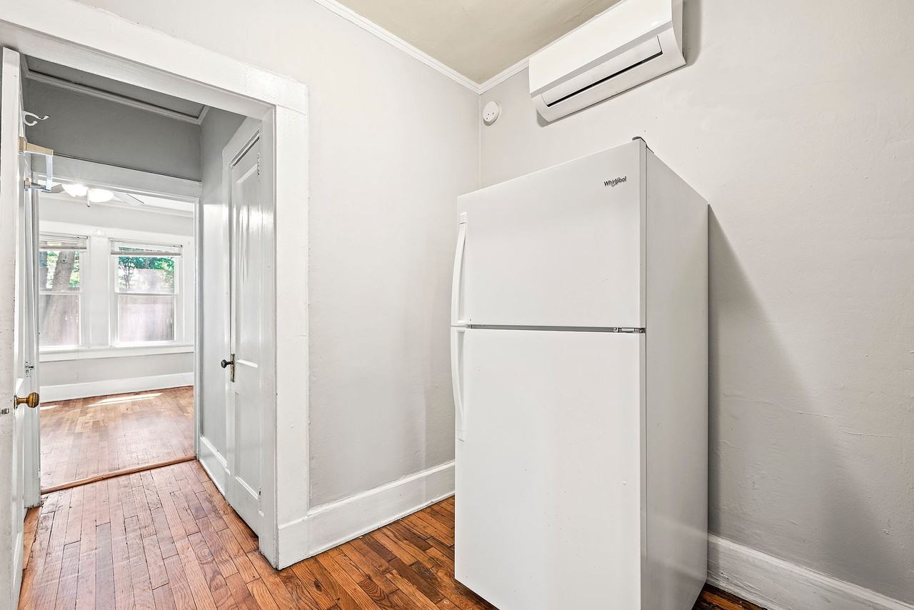 447 Wabash Ave Ne #1 - Photo 5 of 20