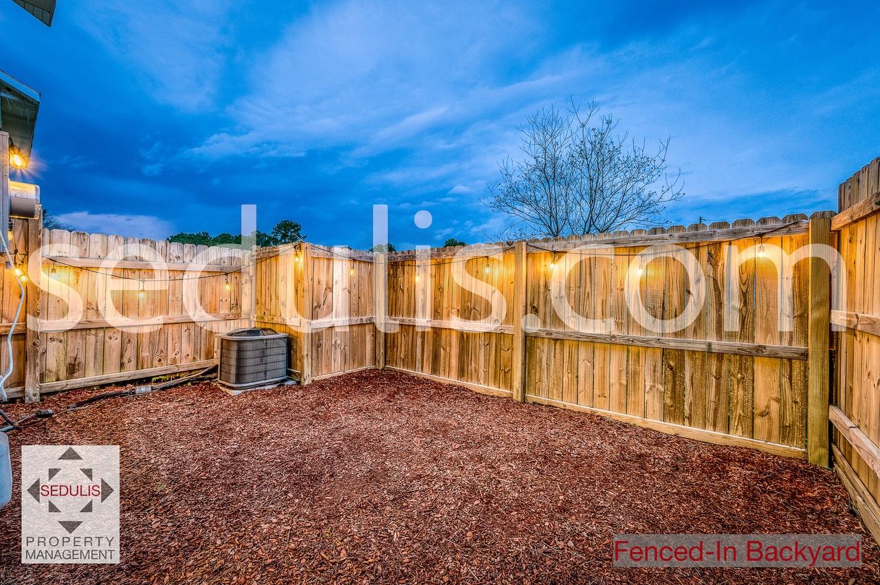 190 Pine Shadow Dr #1 - Photo 4 of 32