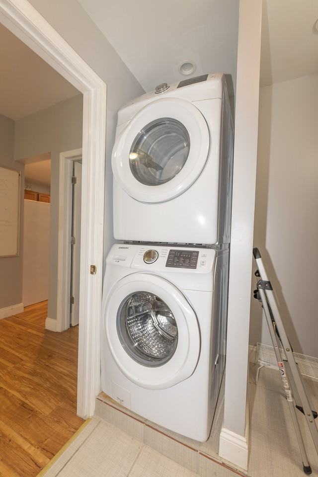 51 13th St #2 - Photo 5 of 10