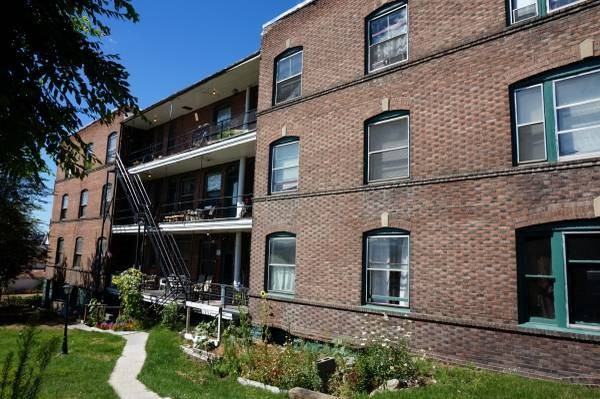 525 W Sinto Ave #24 - Photo 2 of 23