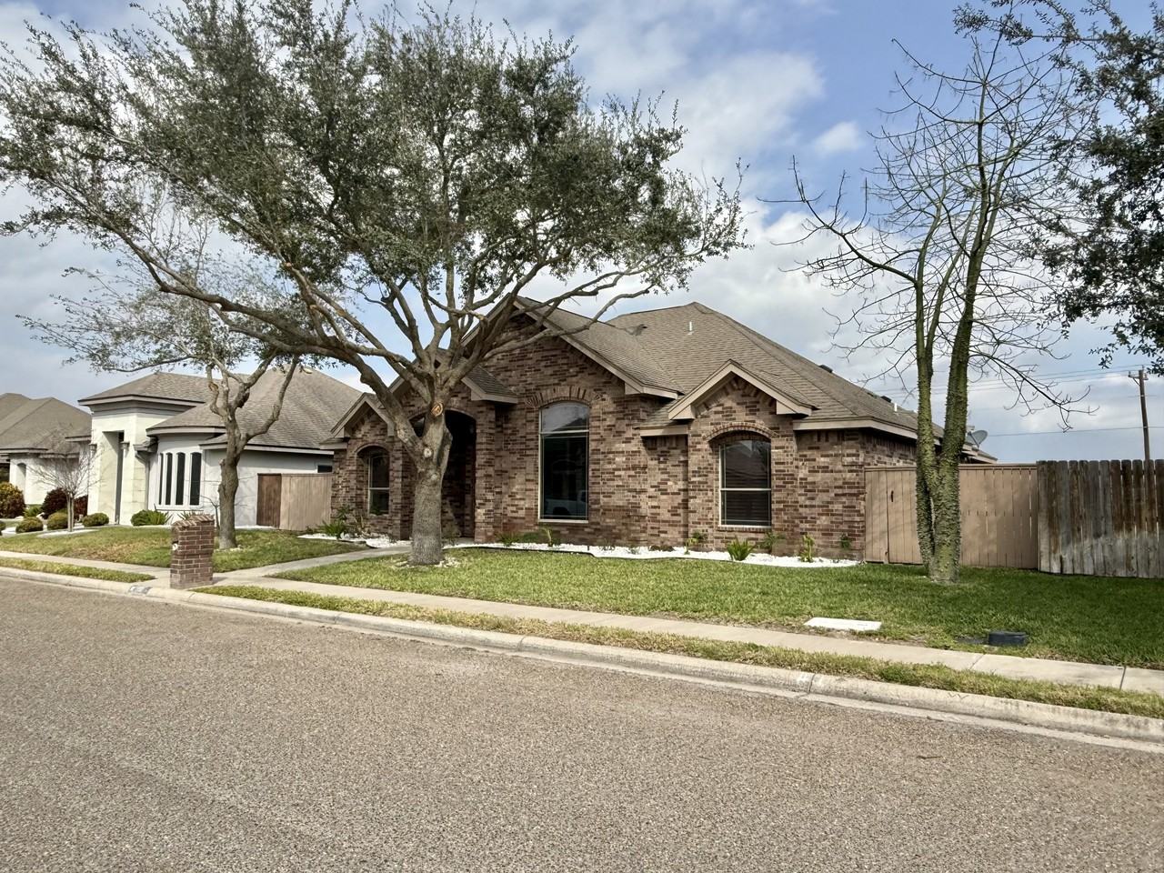 1200 W Park Dr - Photo 4 of 19