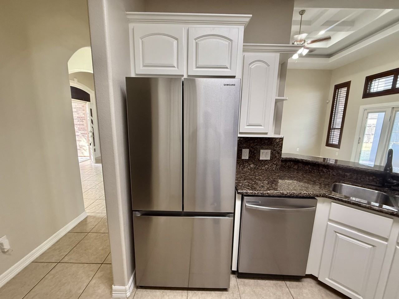 1200 W Park Dr - Photo 3 of 19