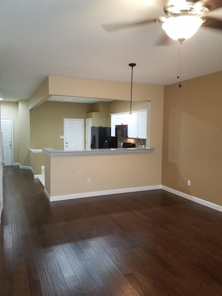 4947 Sw 45th Cir #1 - Photo 2 of 11